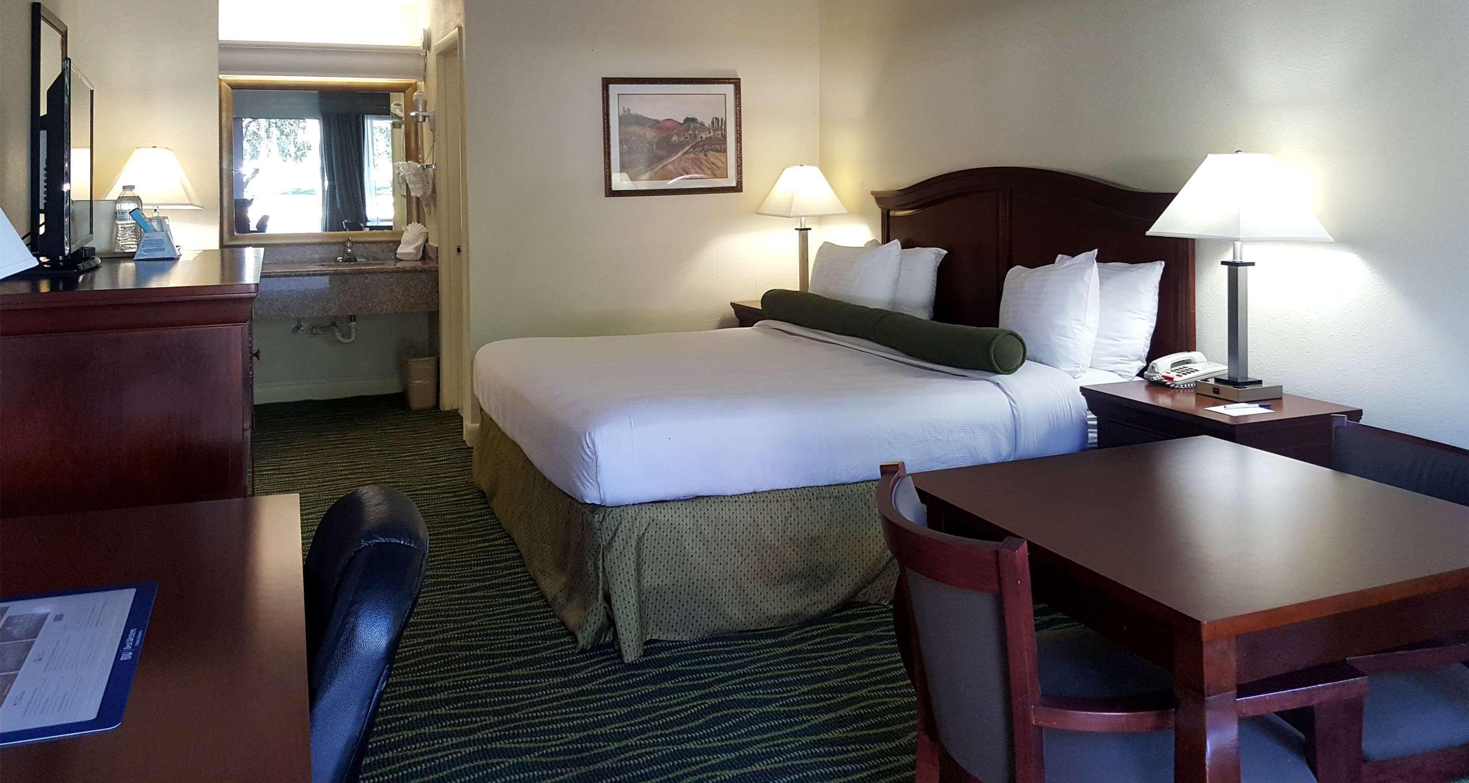 Best Western Point South Yemassee Exterior photo
