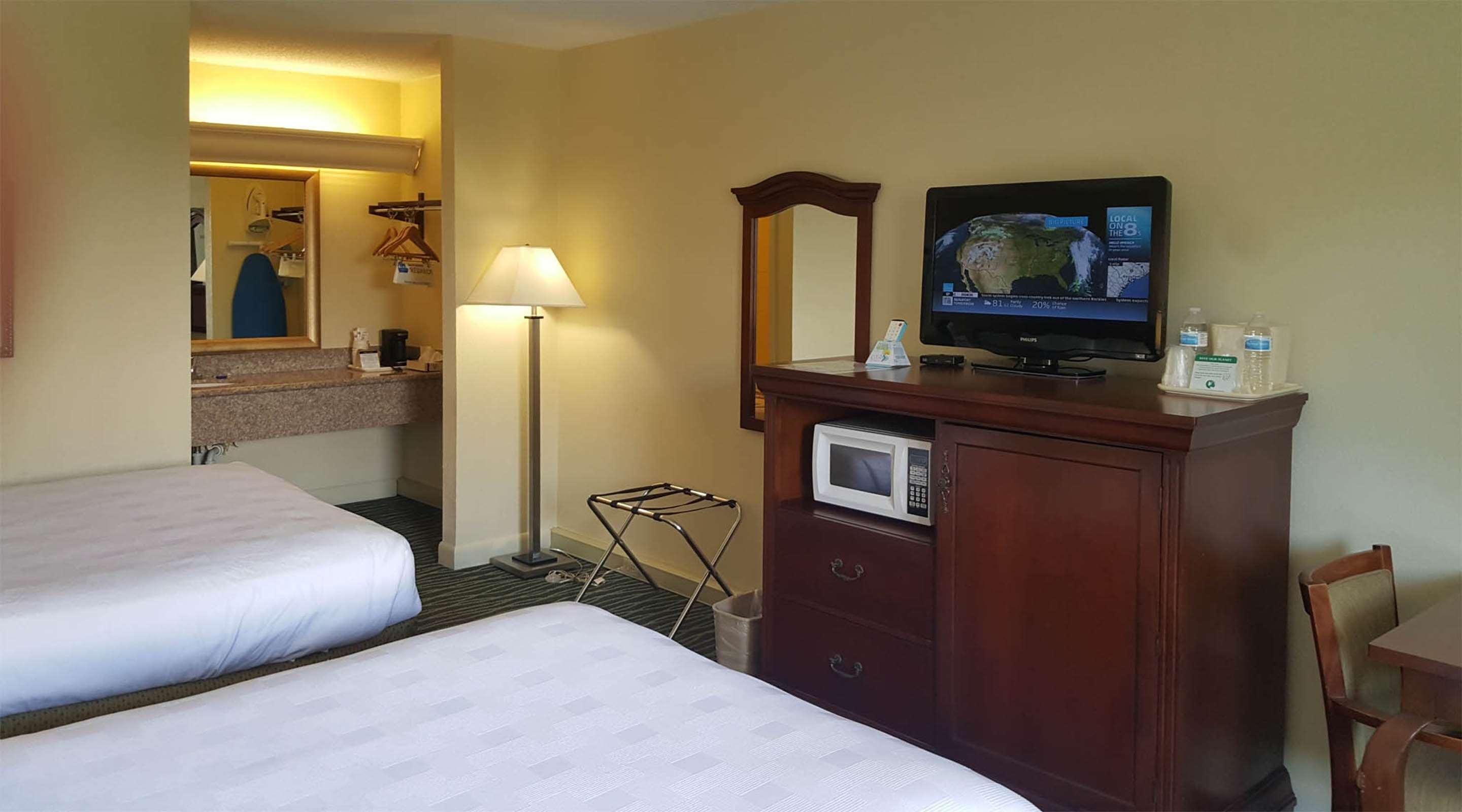 Best Western Point South Yemassee Exterior photo