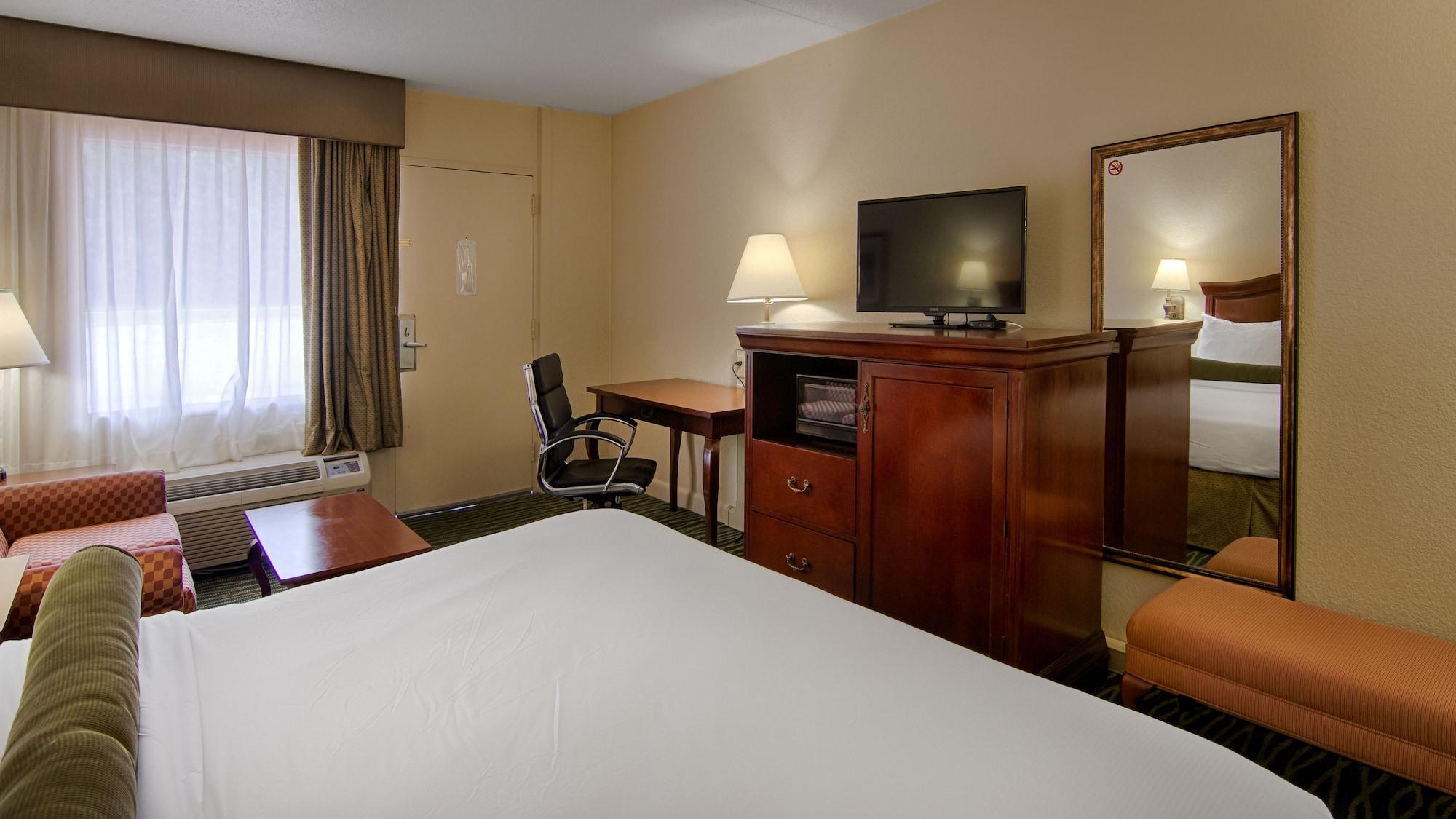 Best Western Point South Yemassee Exterior photo