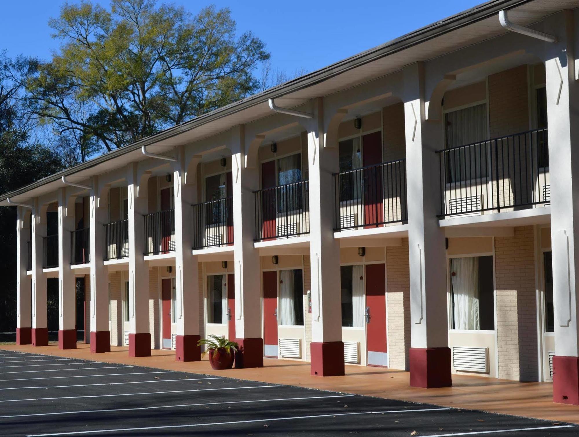 Best Western Point South Yemassee Exterior photo