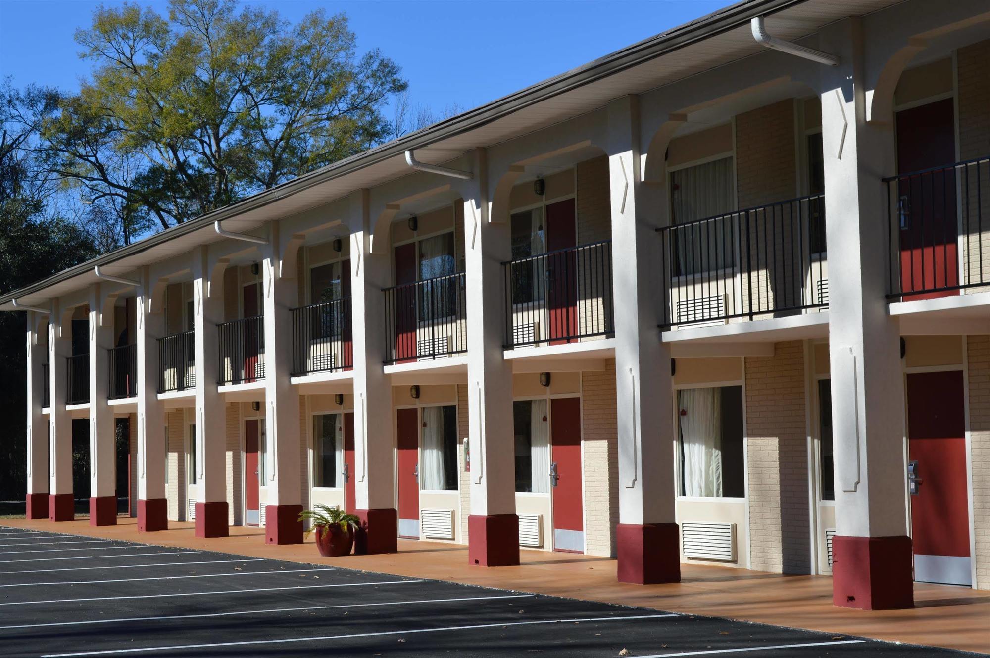 Best Western Point South Yemassee Exterior photo